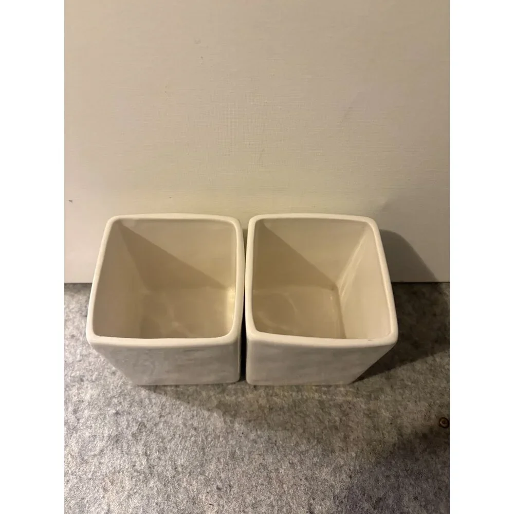 2 Rae Dunn Ceramic Make-up Containers # 3273